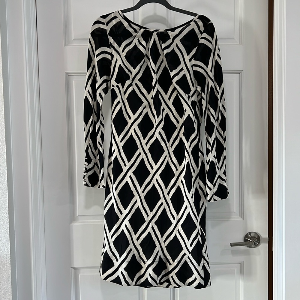 Banana Republic 100% Silk Long-sleeved Dress NWT